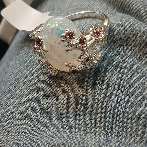 Ring - Picture 9 of 9